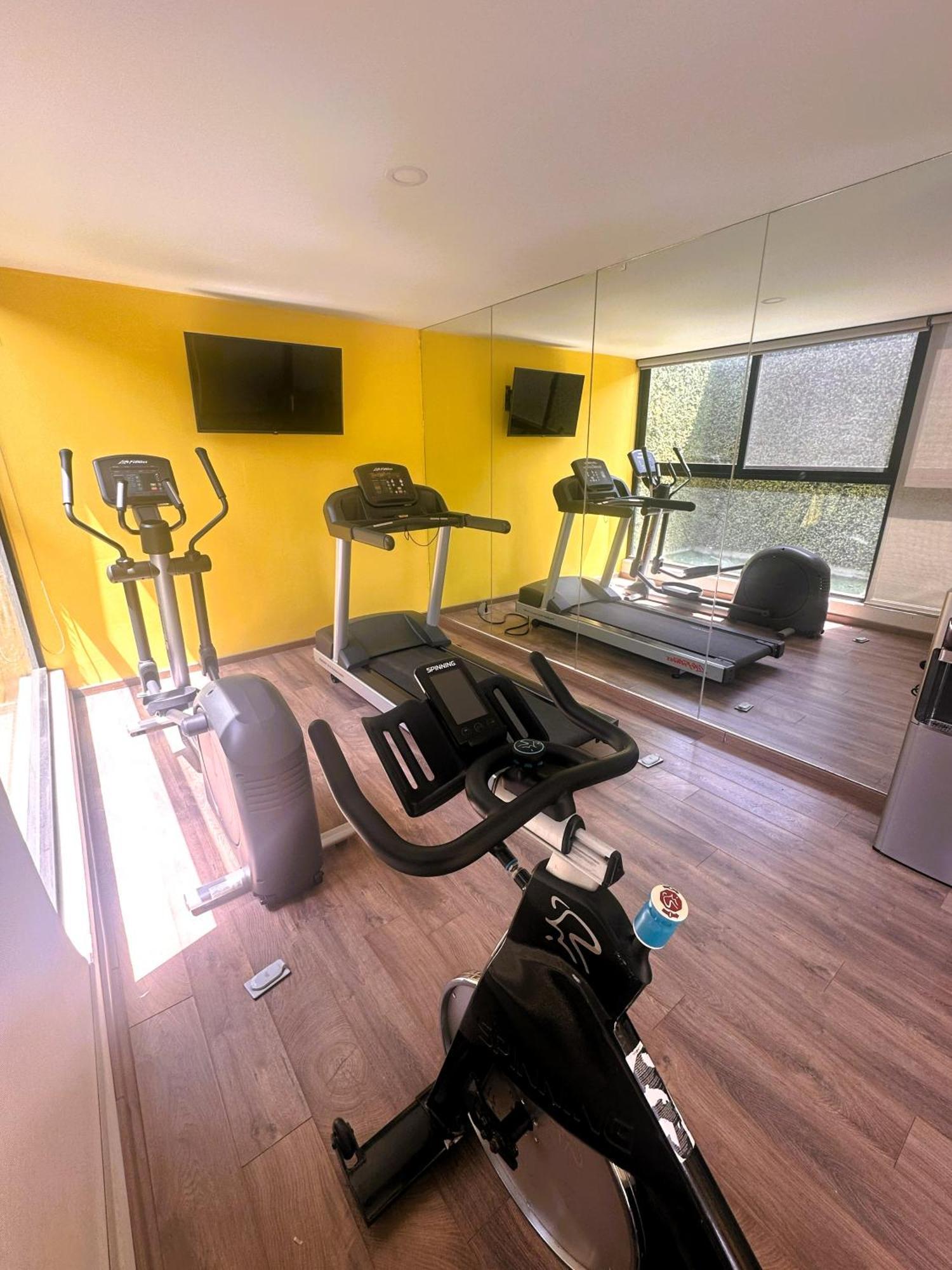 Arboleda 5 Luxury Lofts Aparthotel Silao Bagian luar foto