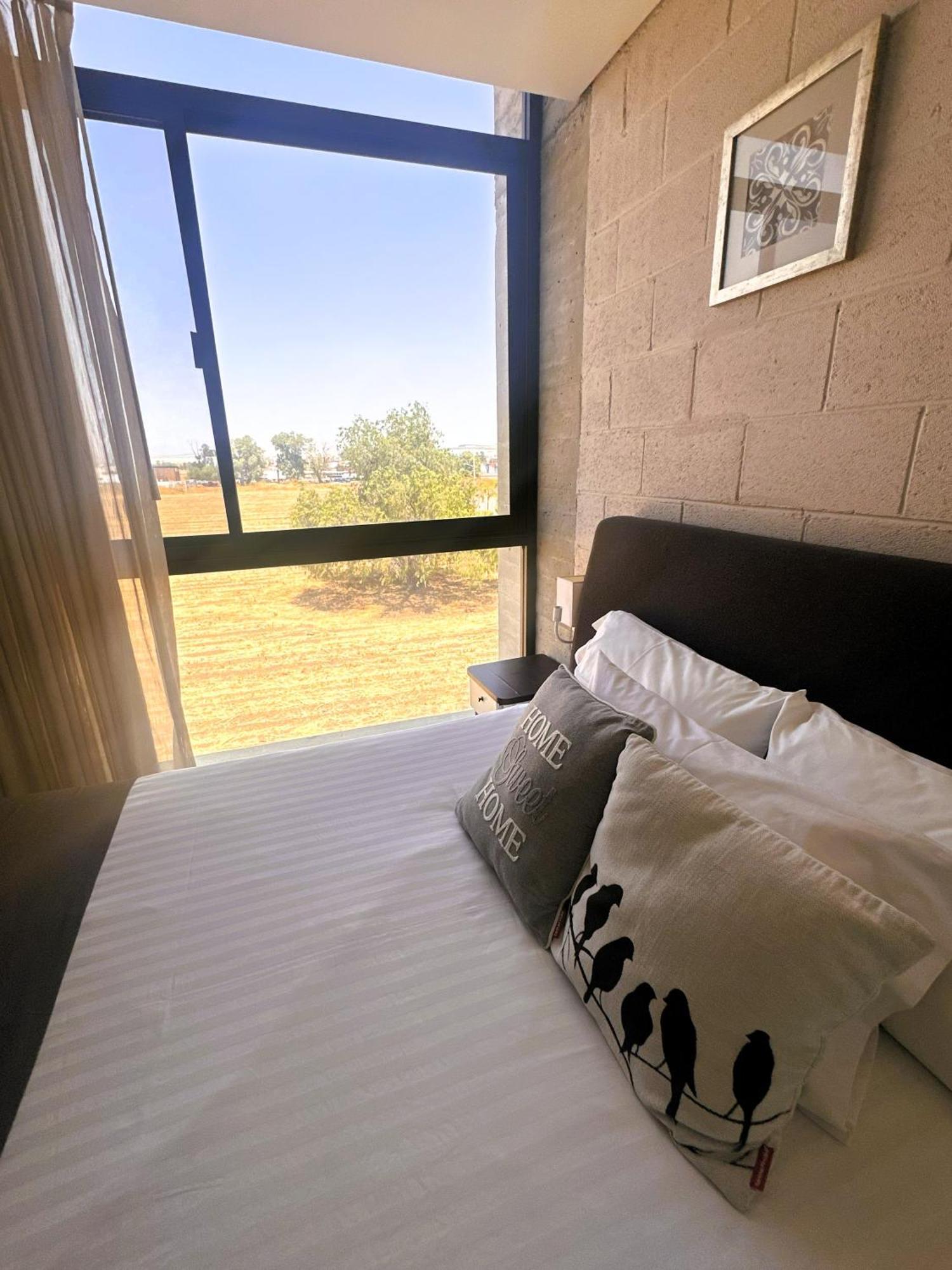 Arboleda 5 Luxury Lofts Aparthotel Silao Bagian luar foto