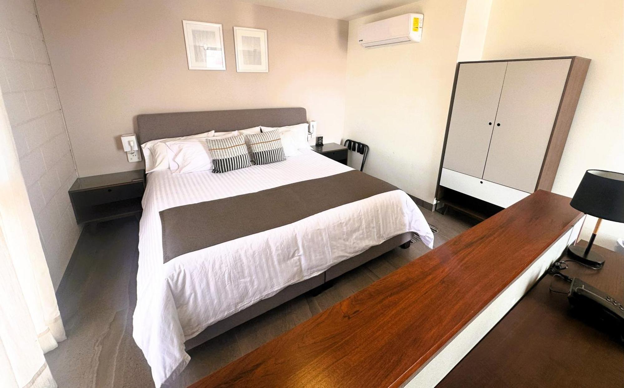 Arboleda 5 Luxury Lofts Aparthotel Silao Bagian luar foto